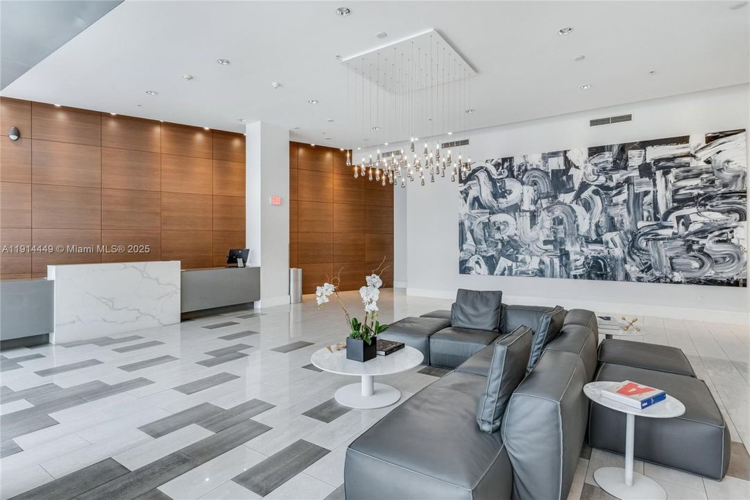 待售: $1,675,000 (2 贝兹, 2 浴室, 2090 平方英尺)