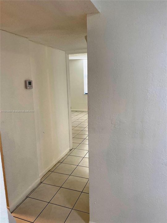 В аренду: $1,400 (1 спален, 1 ванн, 550 Квадратных фут)