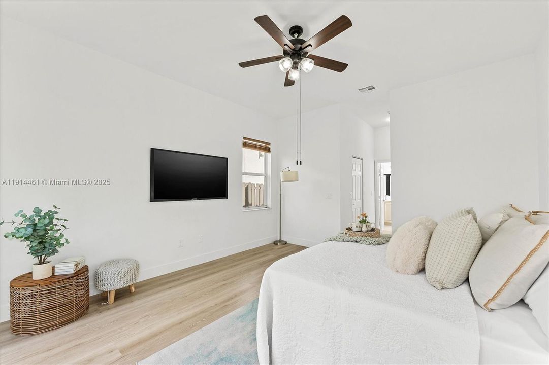 For Sale: $725,000 (4 beds, 2 baths, 2180 Square Feet)