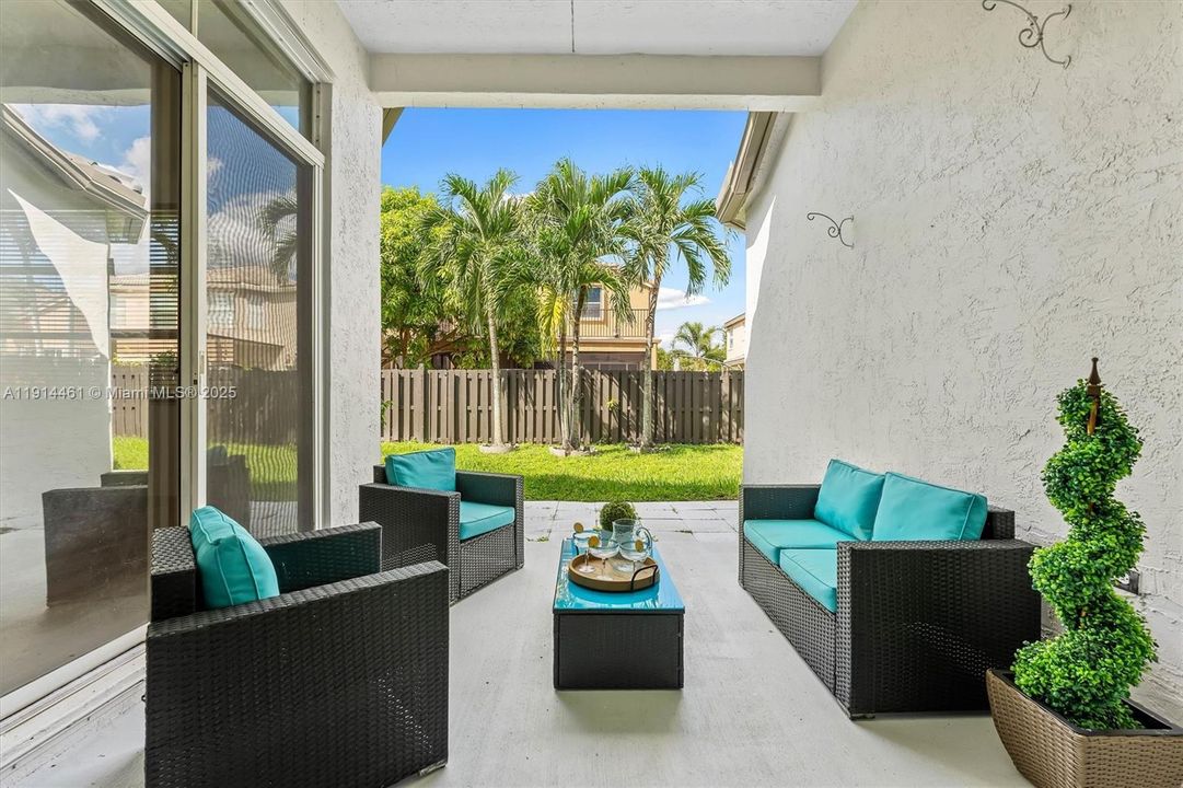 For Sale: $725,000 (4 beds, 2 baths, 2180 Square Feet)