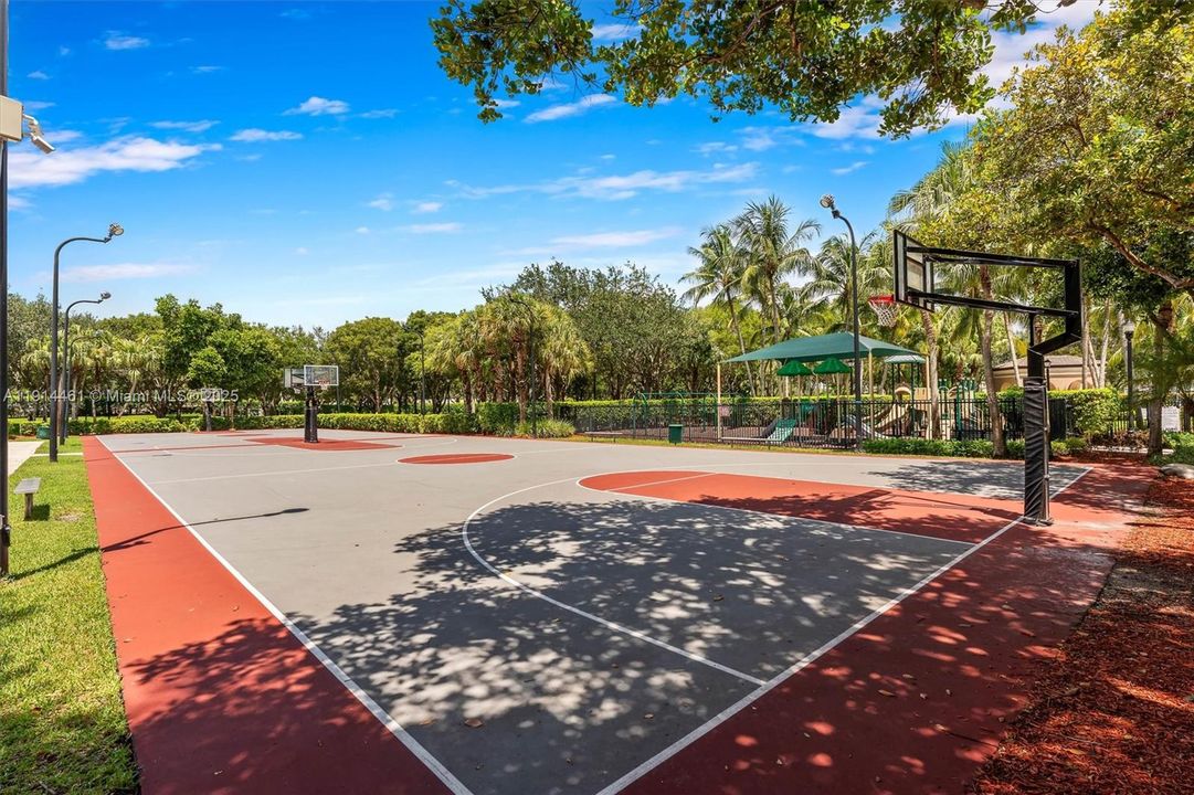 For Sale: $725,000 (4 beds, 2 baths, 2180 Square Feet)