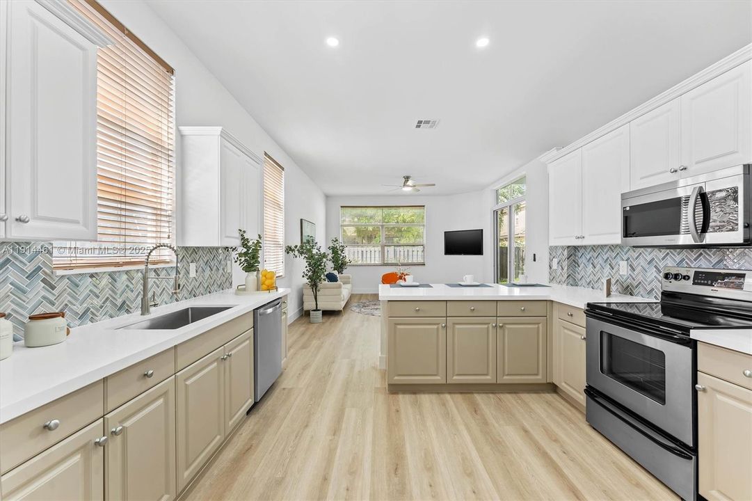 For Sale: $725,000 (4 beds, 2 baths, 2180 Square Feet)