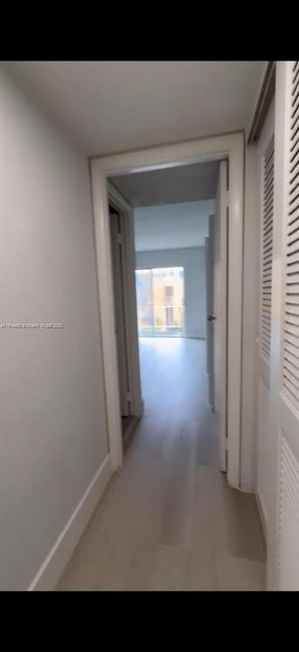 For Sale: $189,000 (2 beds, 2 baths, 1119 Square Feet)