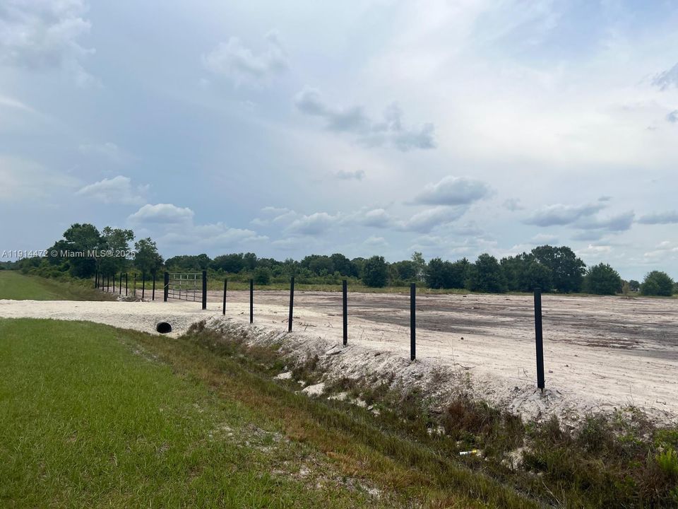 For Sale: $39,999 (1.25 acres)