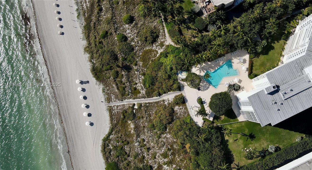 待售: $4,289,000 (3 贝兹, 4 浴室, 2399 平方英尺)