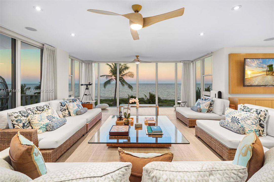 待售: $4,289,000 (3 贝兹, 4 浴室, 2399 平方英尺)