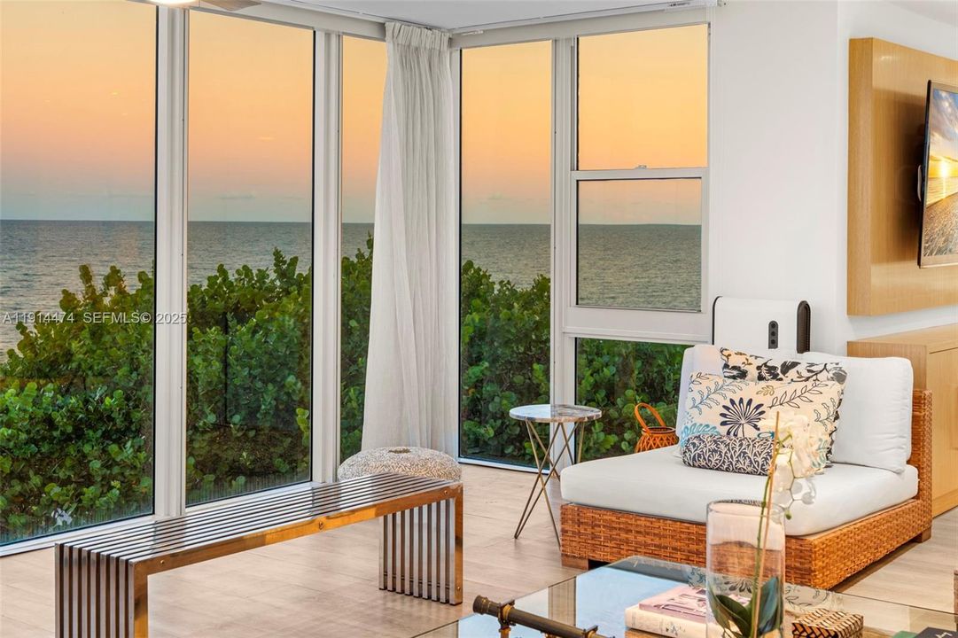 待售: $4,289,000 (3 贝兹, 4 浴室, 2399 平方英尺)