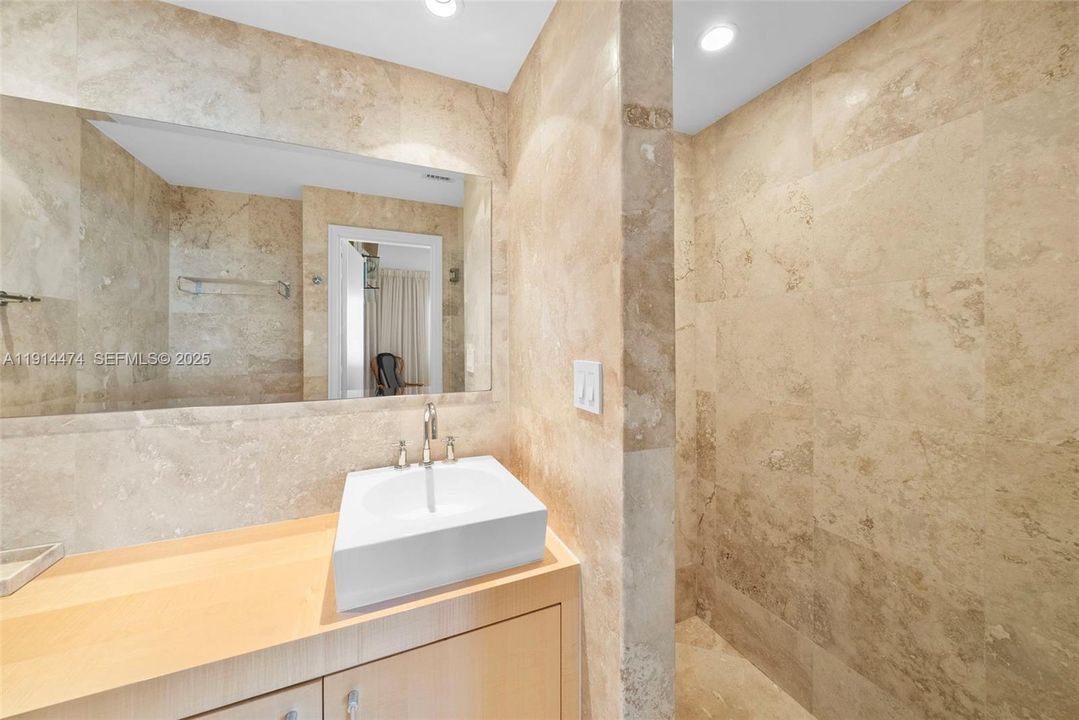 待售: $4,289,000 (3 贝兹, 4 浴室, 2399 平方英尺)