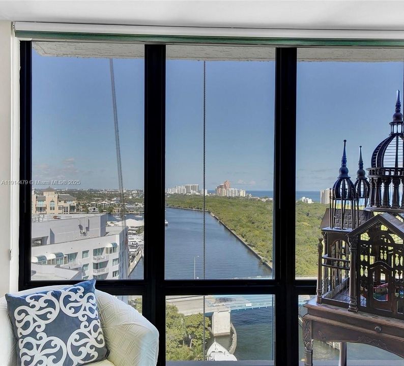 На продажу: $899,000 (2 спален, 2 ванн, 1620 Квадратных фут)