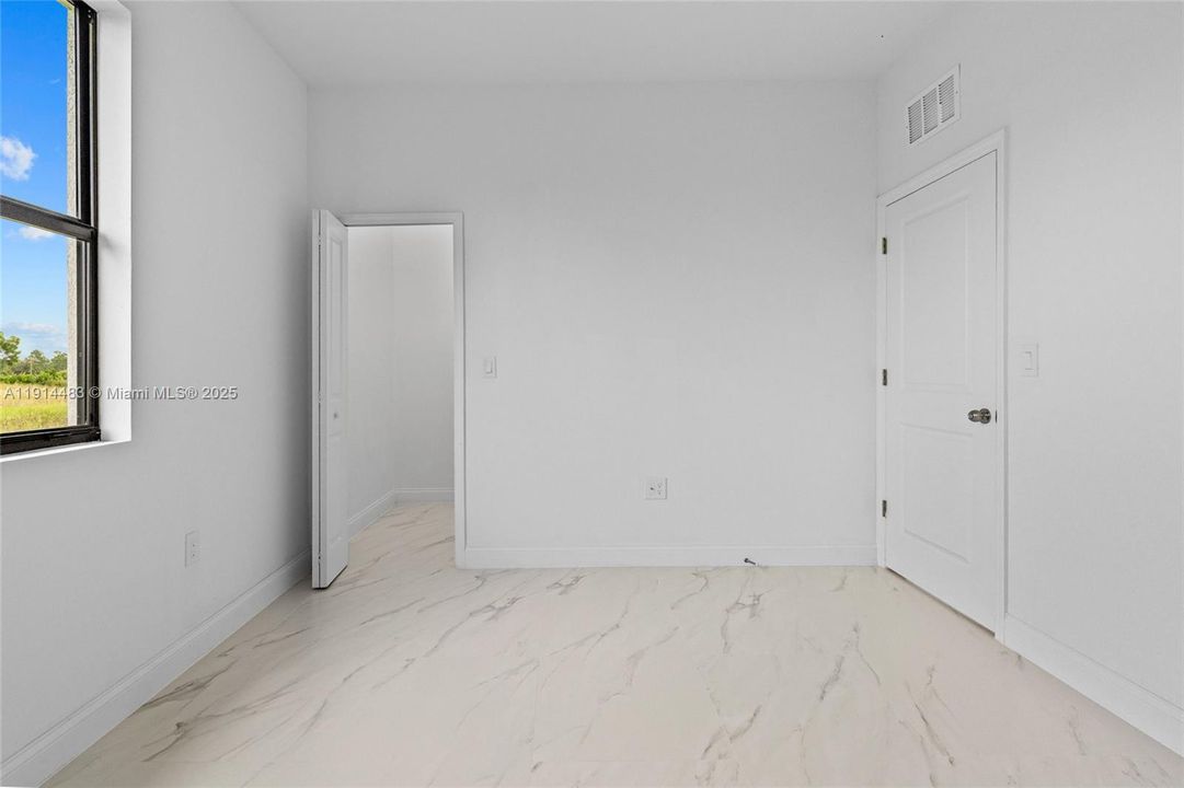 For Rent: $2,250 (3 beds, 2 baths, 0 Square Feet)