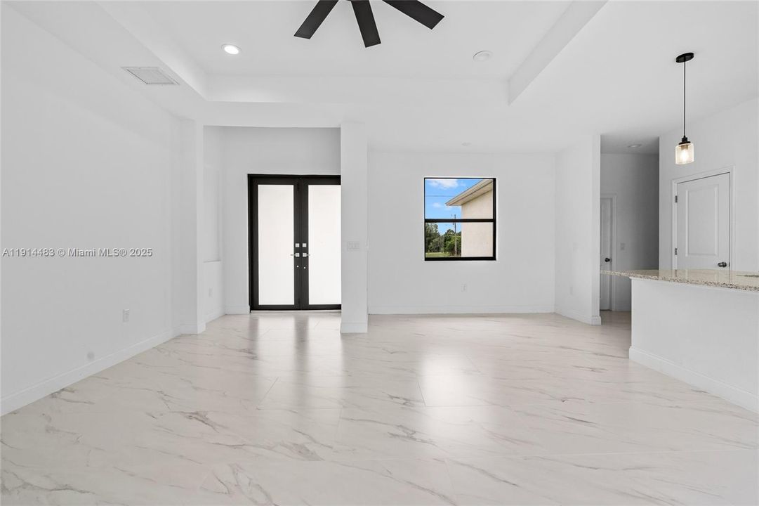 For Rent: $2,250 (3 beds, 2 baths, 0 Square Feet)