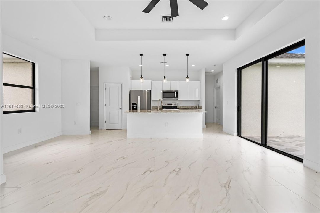 For Rent: $2,250 (3 beds, 2 baths, 0 Square Feet)