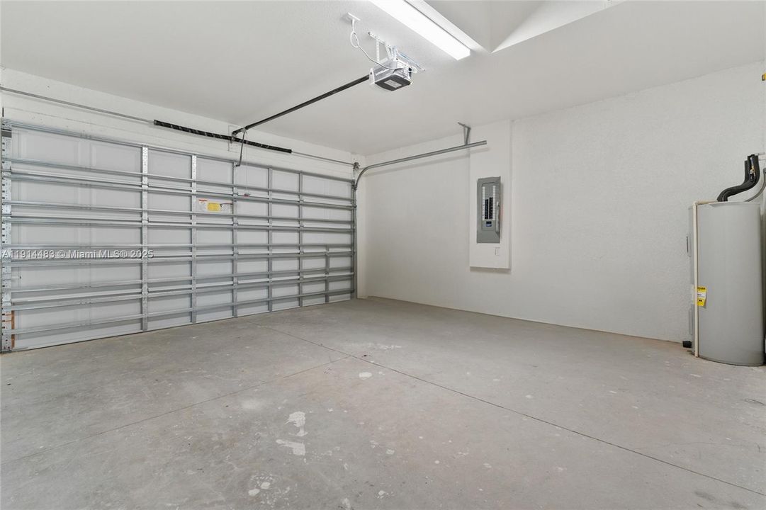 For Rent: $2,250 (3 beds, 2 baths, 0 Square Feet)