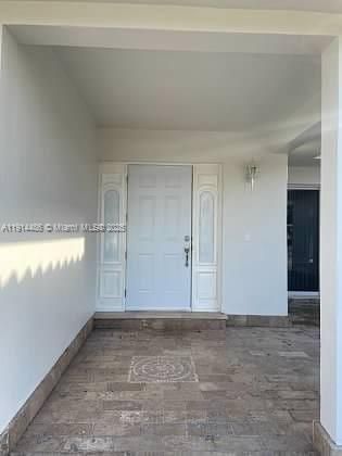 For Rent: $4,400 (4 beds, 2 baths, 2079 Square Feet)