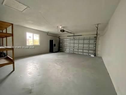 For Rent: $4,400 (4 beds, 2 baths, 2079 Square Feet)