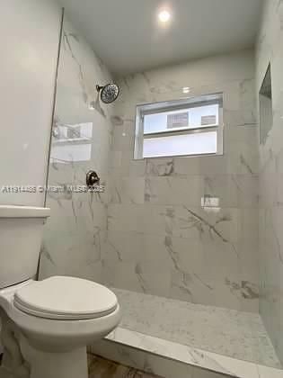 For Rent: $4,400 (4 beds, 2 baths, 2079 Square Feet)