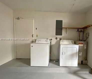 For Rent: $4,400 (4 beds, 2 baths, 2079 Square Feet)