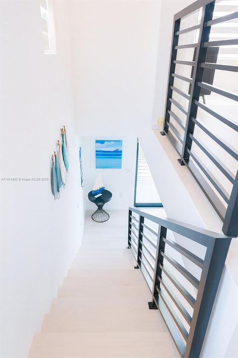 На продажу: $950,000 (3 спален, 2 ванн, 1650 Квадратных фут)