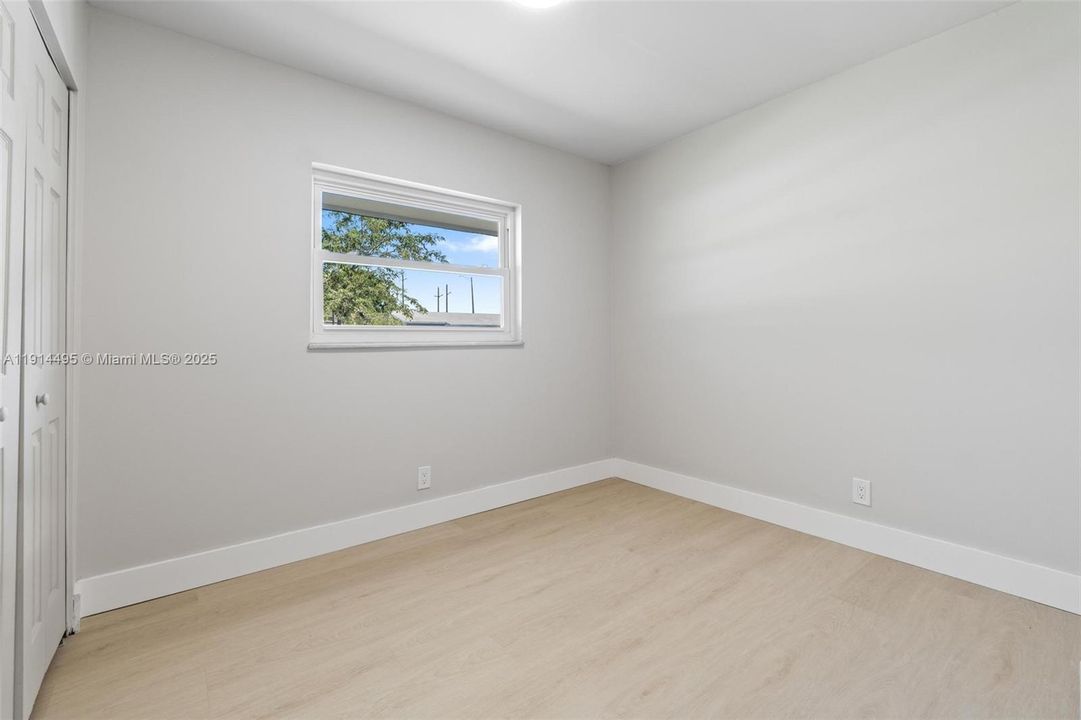 En Venta: $499,999 (4 camas, 3 baños, 1254 Pies cuadrados)