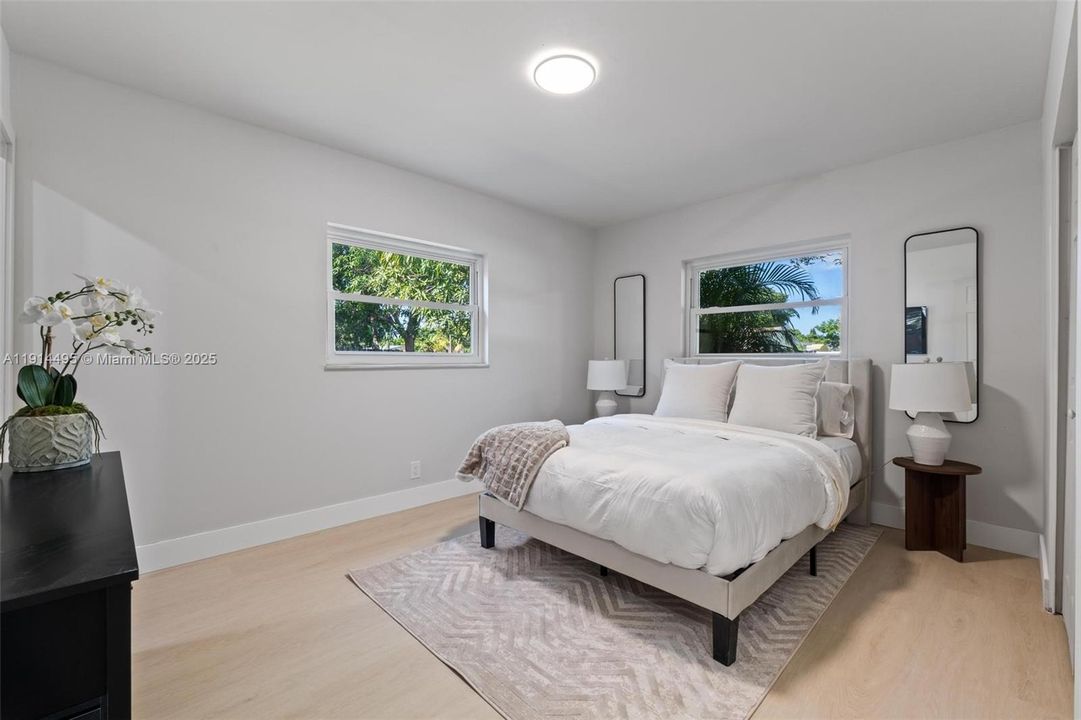 En Venta: $499,999 (4 camas, 3 baños, 1254 Pies cuadrados)