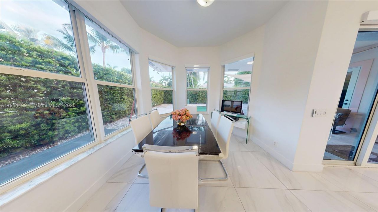 На продажу: $1,150,000 (4 спален, 3 ванн, 2180 Квадратных фут)