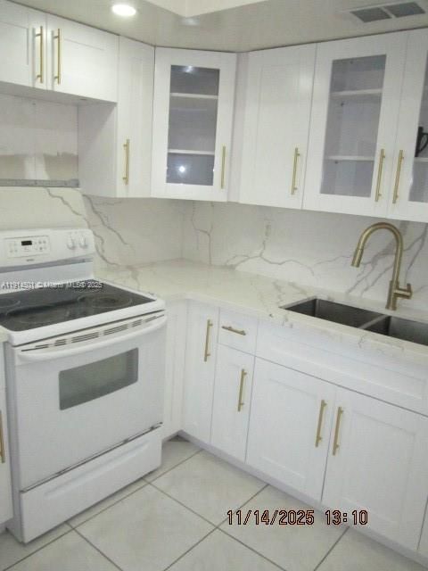 For Sale: $130,000 (2 beds, 1 baths, 810 Square Feet)