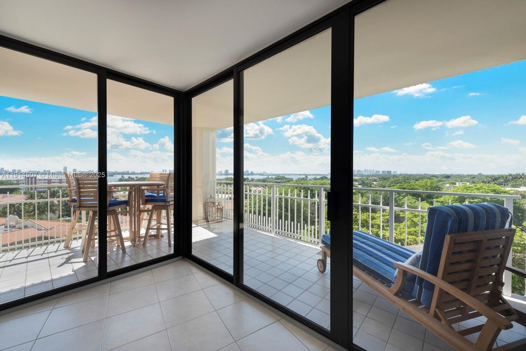 Active With Contract: $4,200 (2 beds, 2 baths, 1312 Square Feet)