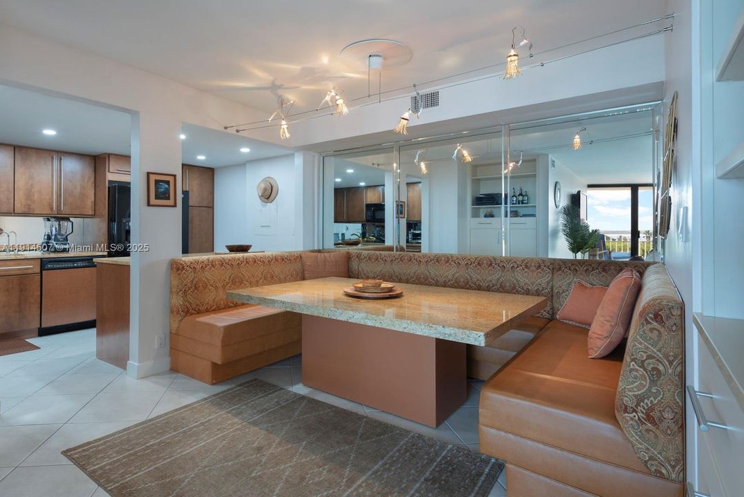 Active With Contract: $4,200 (2 beds, 2 baths, 1312 Square Feet)