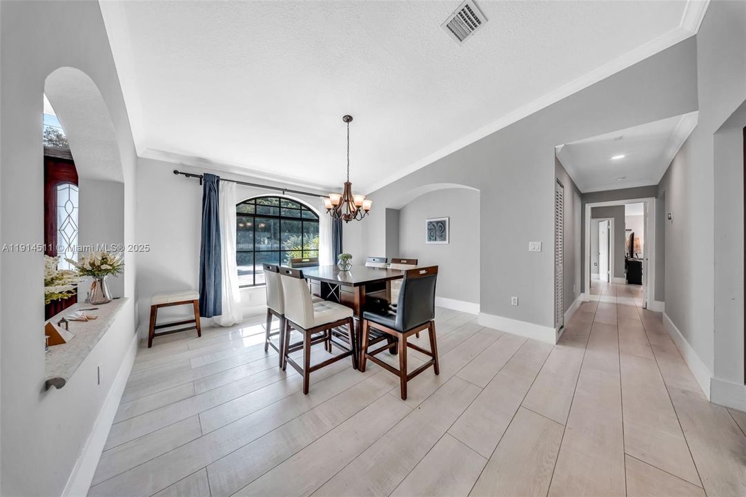 For Sale: $1,849,900 (6 beds, 4 baths, 3888 Square Feet)