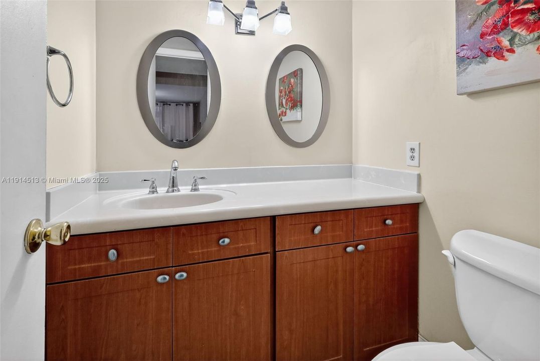 For Sale: $540,000 (3 beds, 2 baths, 2223 Square Feet)