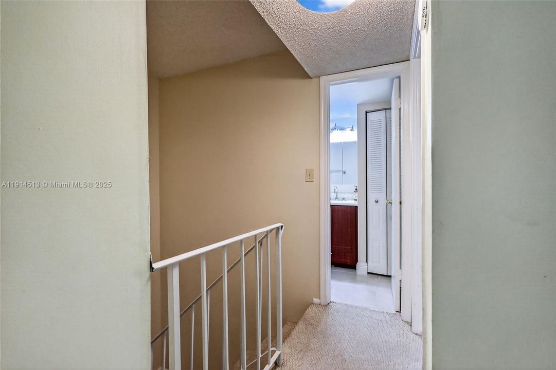 For Sale: $540,000 (3 beds, 2 baths, 2223 Square Feet)