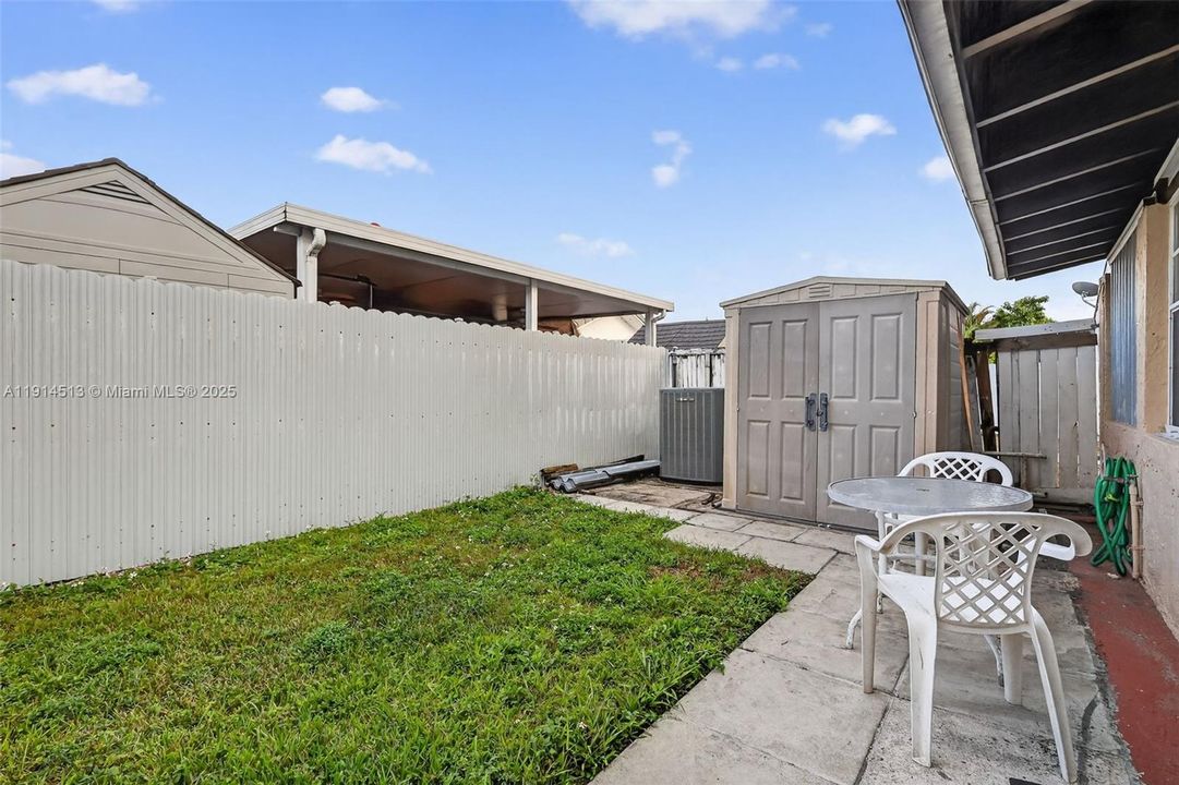 For Sale: $540,000 (3 beds, 2 baths, 2223 Square Feet)