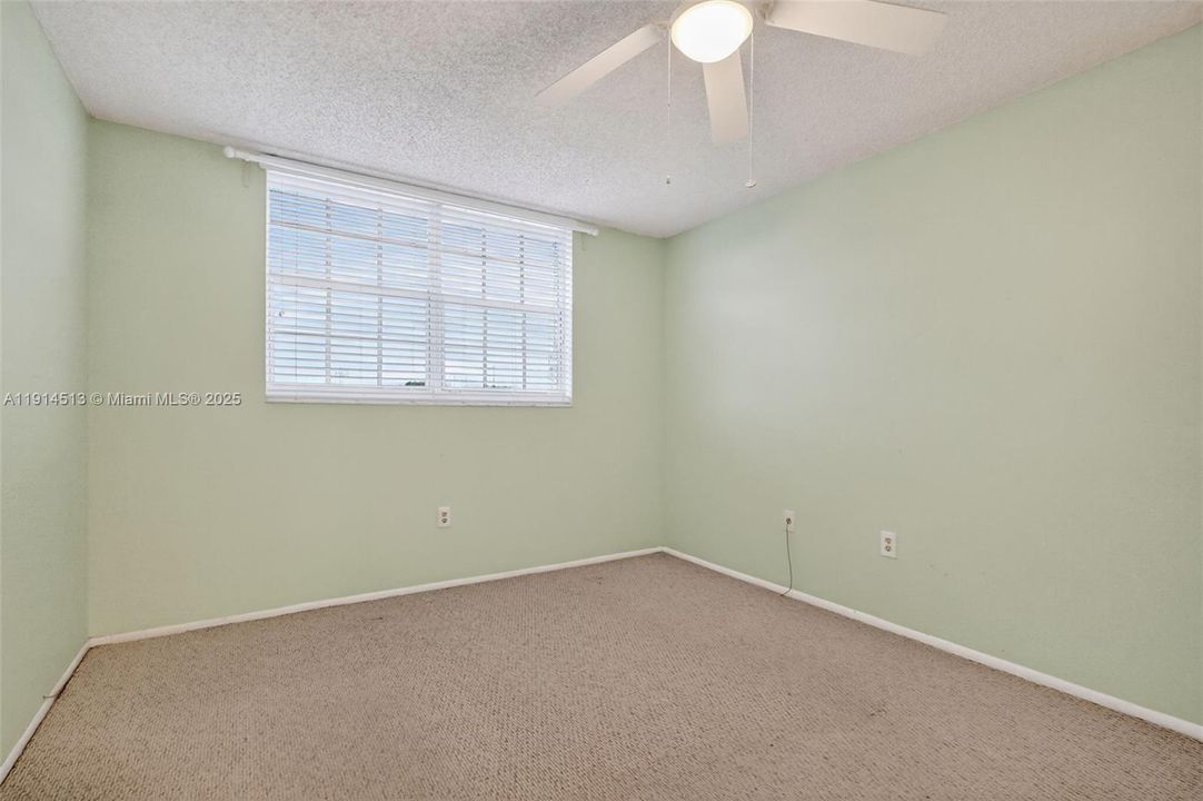 For Sale: $540,000 (3 beds, 2 baths, 2223 Square Feet)