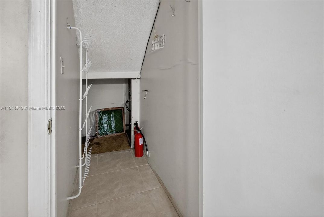 For Sale: $540,000 (3 beds, 2 baths, 2223 Square Feet)