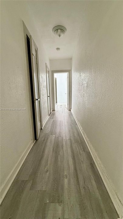 Recently Rented: $2,000 (3 beds, 1 baths, 1100 Square Feet)