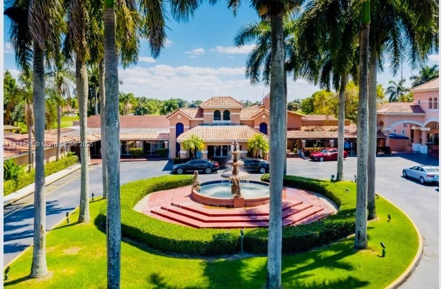 For Rent: $3,100 (3 beds, 2 baths, 1711 Square Feet)