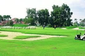 For Rent: $3,100 (3 beds, 2 baths, 1711 Square Feet)