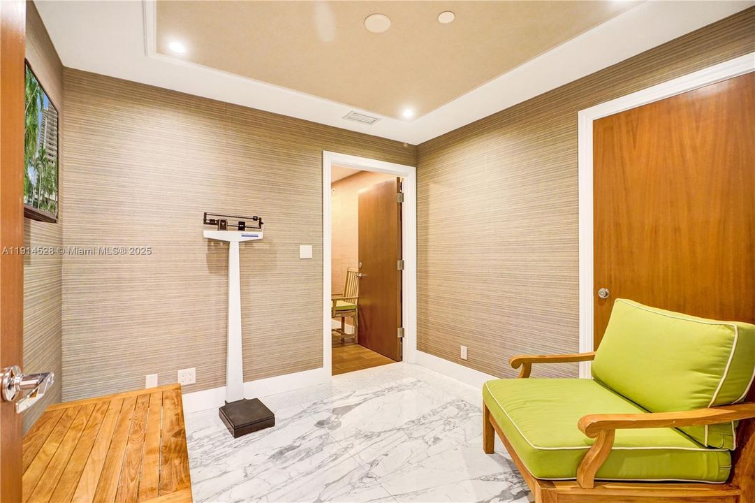 For Sale: $565,000 (2 beds, 2 baths, 1522 Square Feet)