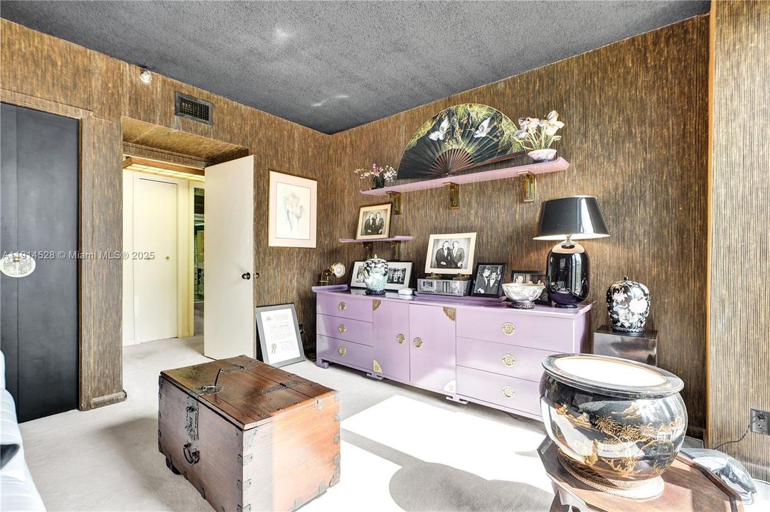 For Sale: $565,000 (2 beds, 2 baths, 1522 Square Feet)