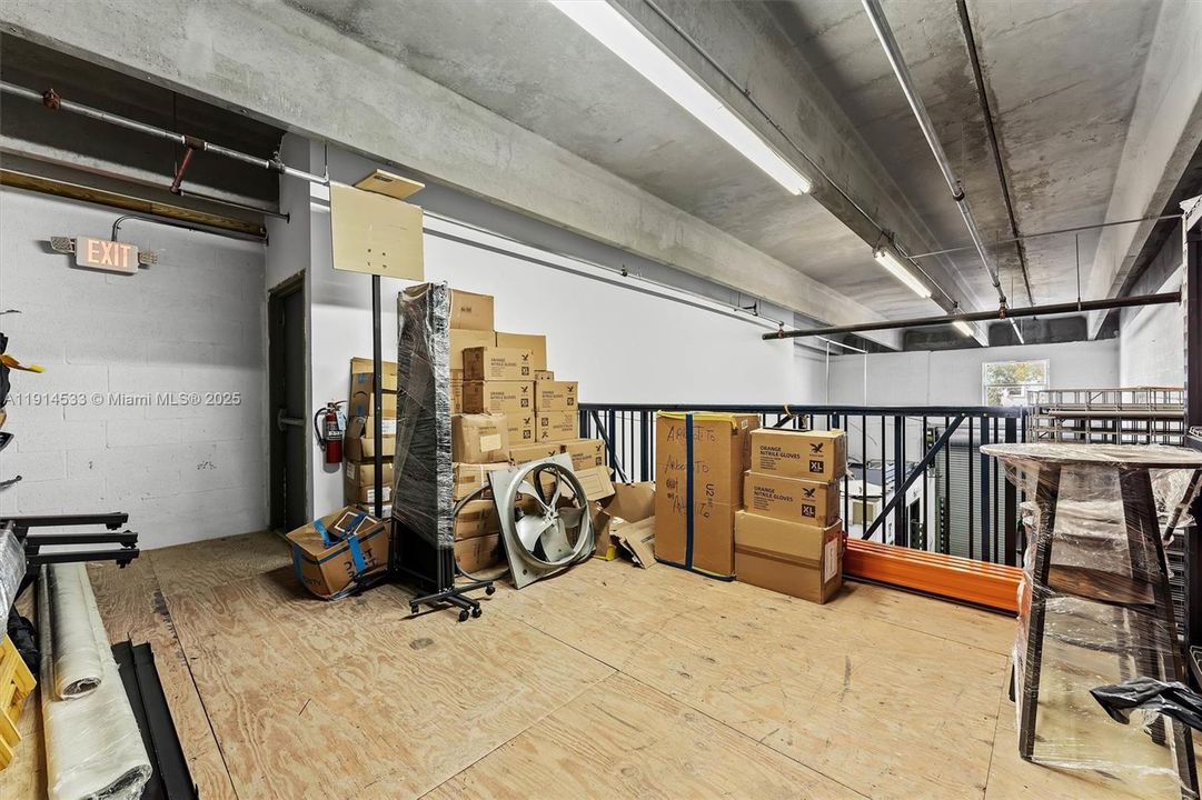 出租: $5,900 (0 贝兹, 0 浴室, 0 平方英尺)