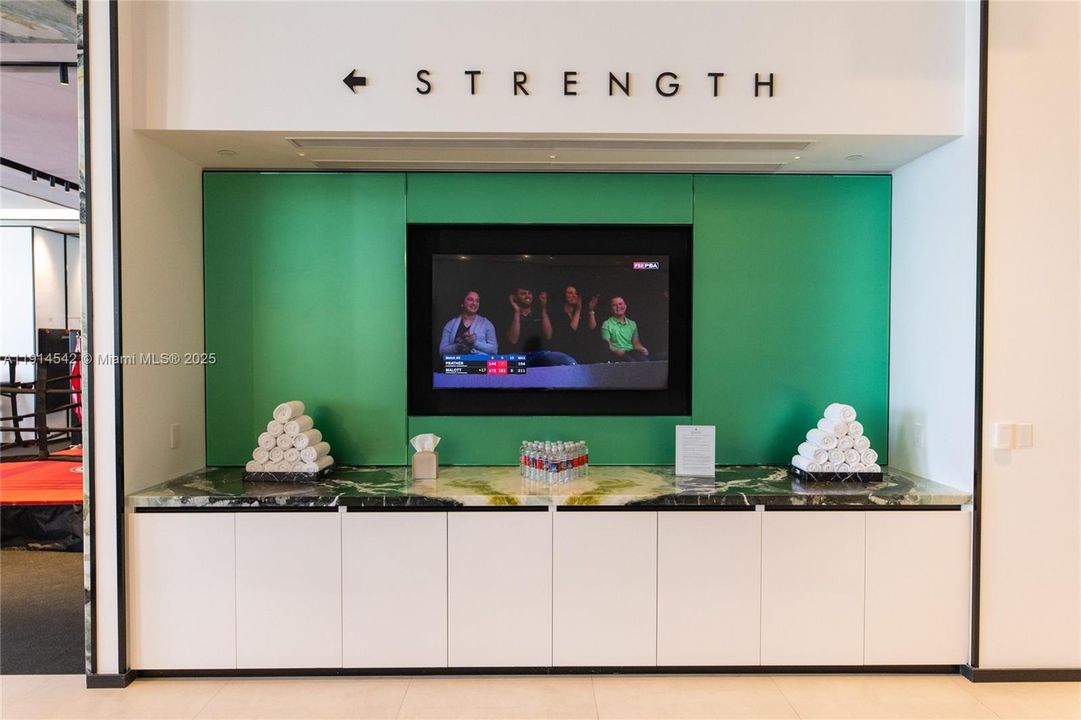 For Sale: $19,950,000 (7 beds, 9 baths, 9993 Square Feet)