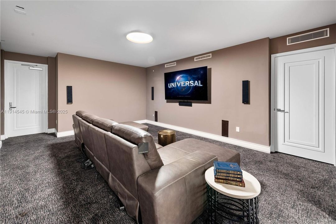 For Sale: $6,150,000 (3 beds, 4 baths, 2816 Square Feet)