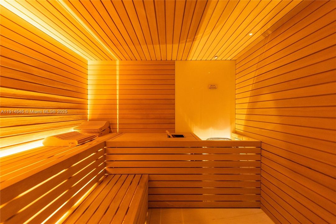 For Sale: $6,150,000 (3 beds, 4 baths, 2816 Square Feet)