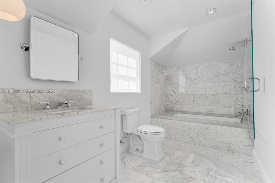 For Sale: $11,000,000 (6 beds, 4 baths, 4508 Square Feet)