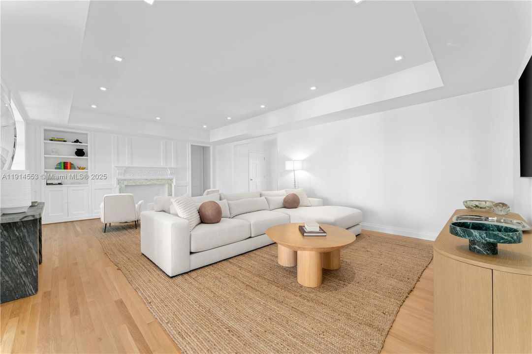 For Sale: $11,000,000 (6 beds, 4 baths, 4508 Square Feet)