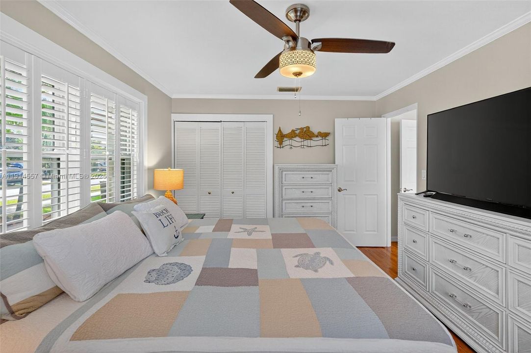 For Sale: $739,000 (3 beds, 2 baths, 1462 Square Feet)