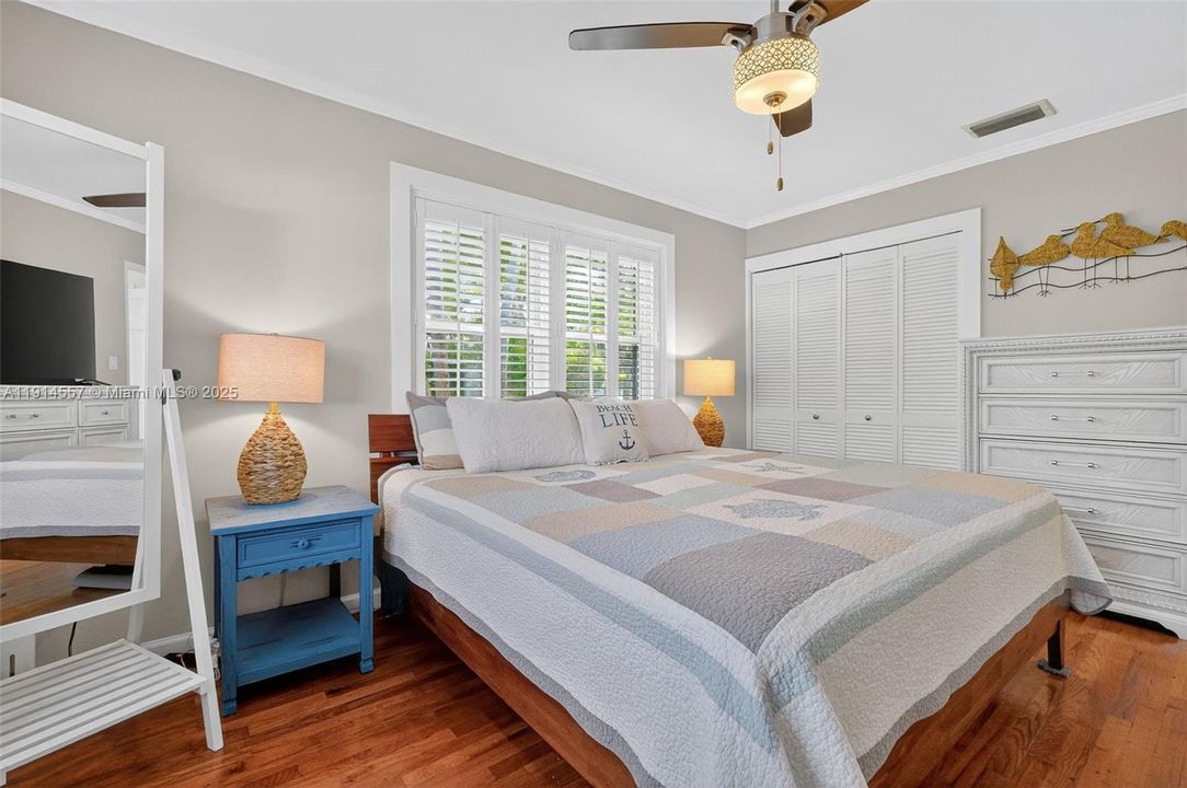 For Sale: $739,000 (3 beds, 2 baths, 1462 Square Feet)