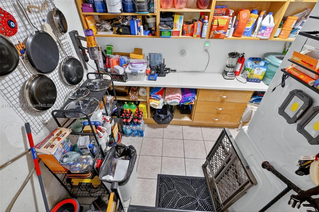 Great Kitchen storage