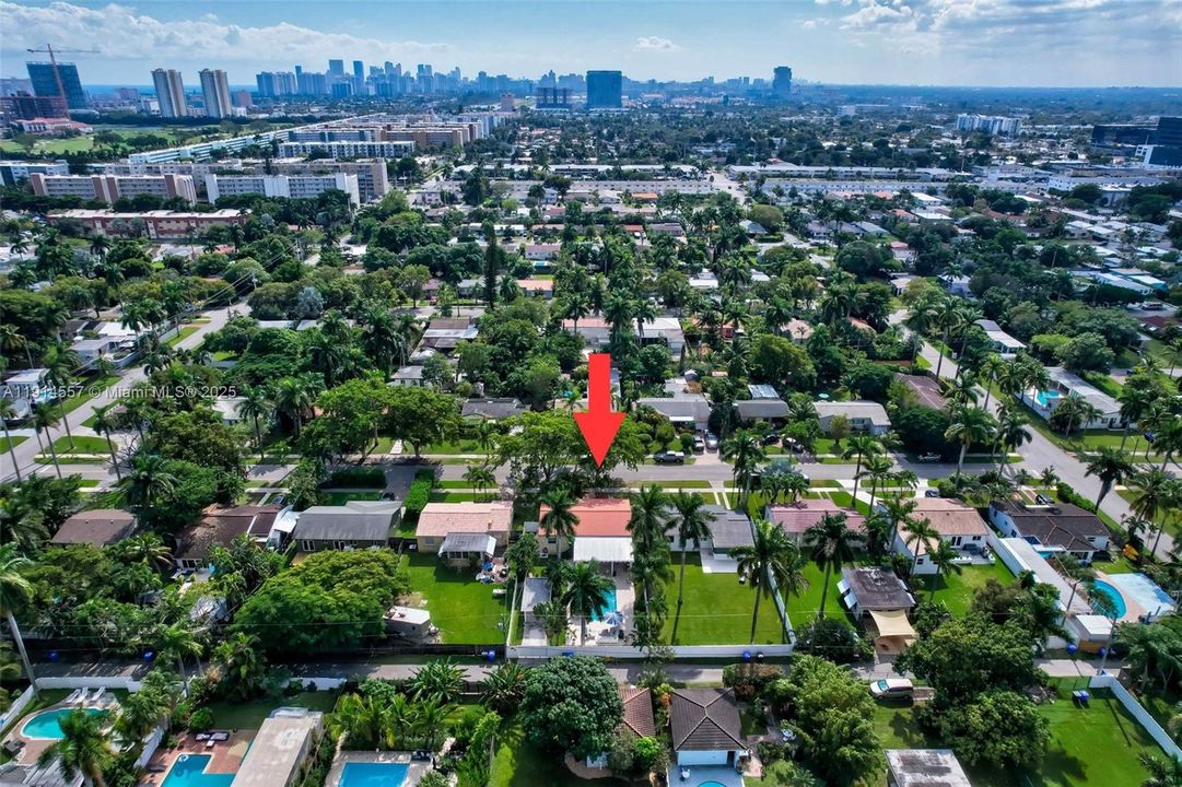 For Sale: $739,000 (3 beds, 2 baths, 1462 Square Feet)