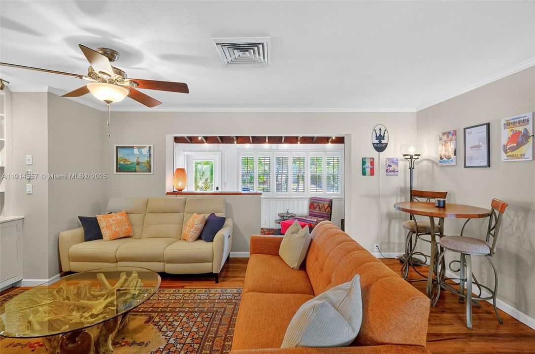 For Sale: $739,000 (3 beds, 2 baths, 1462 Square Feet)